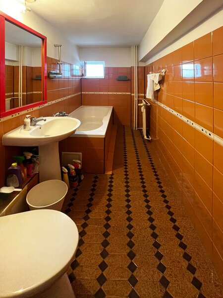 Piata Unirii - Str. Mamulari Apartament 2 camere Decomandat  60mp